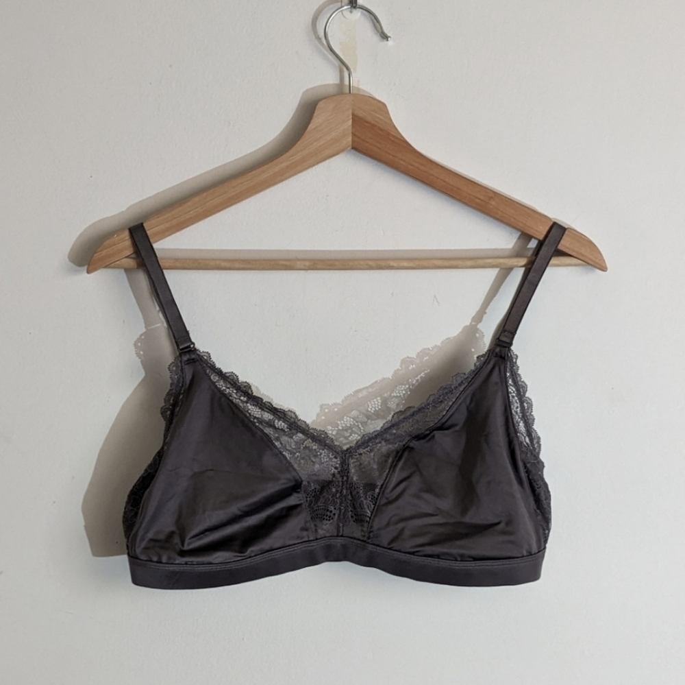 Mae Gray Lace Unlined Wireless Bralette